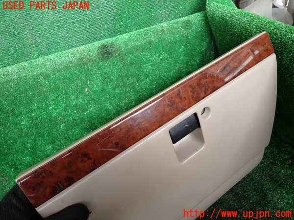 1UPJ-33997516]ビッグホーン(UBS73GW)グローブボックス1 中古_m0002.jpg