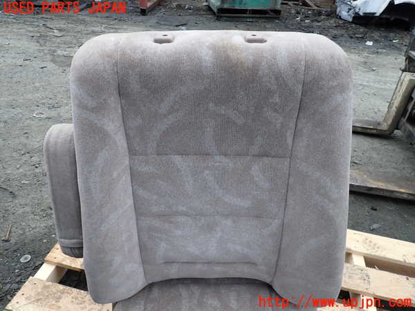 1UPJ-33997065]ビッグホーン(UBS73GW)助手席シート 中古_m0002.jpg