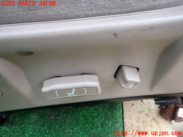 1UPJ-33997065]ビッグホーン(UBS73GW)助手席シート 中古_m0004.jpg