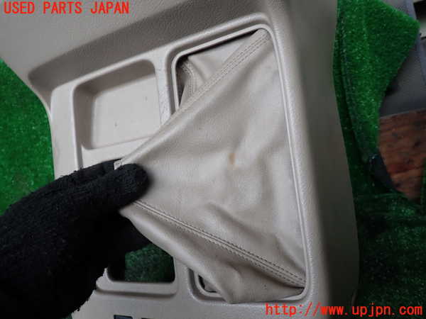 1UPJ-33997549]ビッグホーン(UBS73GW)コンソール 中古_m0003.jpg