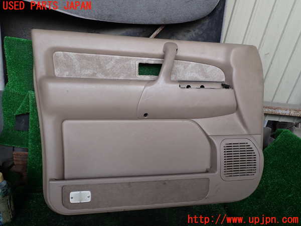 1UPJ-33991264]ビッグホーン(UBS73GW)左前ドア内張り 中古_m0001.jpg