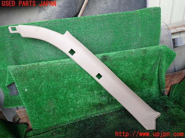 1UPJ-33997660]ビッグホーン(UBS73GW)左フロントピラートリム 中古_m0001.jpg