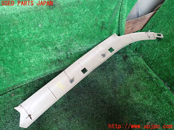 1UPJ-33997660]ビッグホーン(UBS73GW)左フロントピラートリム 中古_m0003.jpg