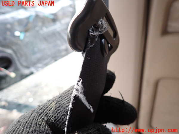 1UPJ-33997045]ビッグホーン(UBS73GW)運転席シートベルト 中古_m0003.jpg