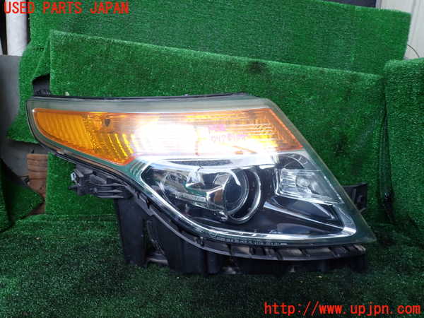 1UPJ-34001130]エクスプローラー(1FMHK9)右ヘッドライト ハロゲン 中古_m0001.jpg