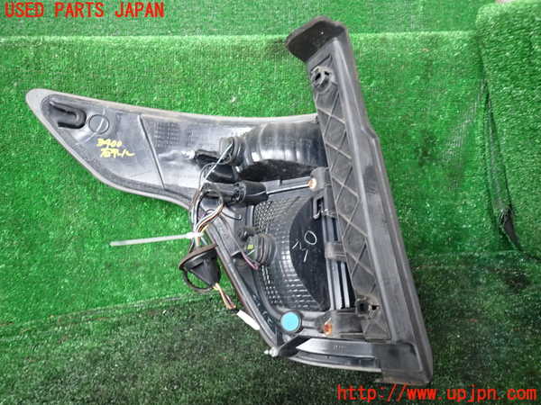 1UPJ-34001530]エクスプローラー(1FMHK9)右テールランプ 中古_m0002.jpg
