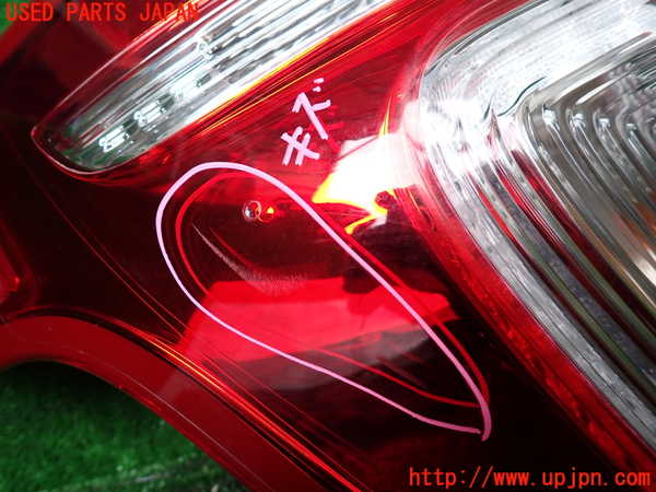 1UPJ-34001536]エクスプローラー(1FMHK9)左テールランプ 中古_m0002.jpg