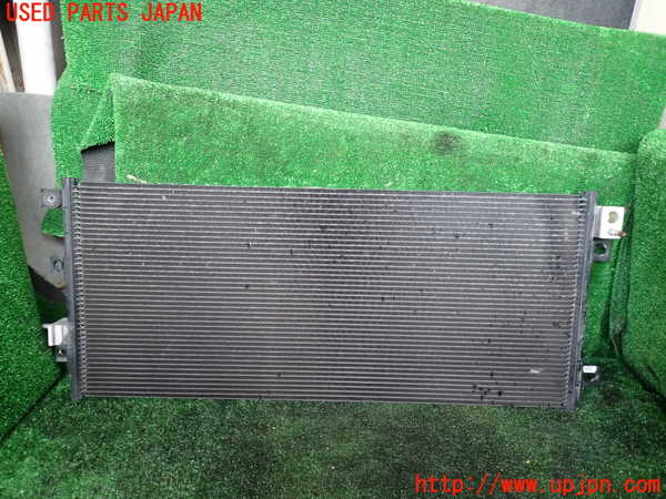 1UPJ-34006032]エクスプローラー(1FMHK9)エアコンコンデンサー2 中古_m0001.jpg