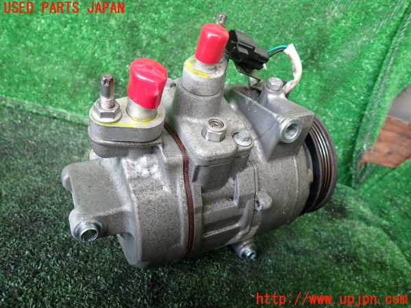 1UPJ-34006025]エクスプローラー(1FMHK9)エアコンコンプレッサー 中古_m0002.jpg
