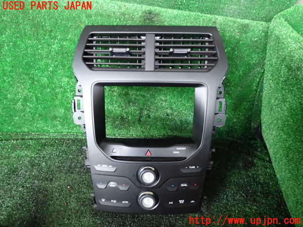 1UPJ-34006066]エクスプローラー(1FMHK9)エアコンスイッチ1 中古_m0001.jpg