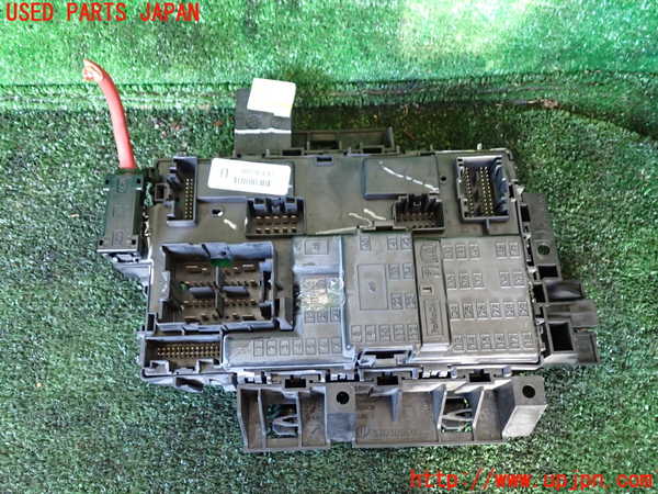 1UPJ-34006741]エクスプローラー(1FMHK9)ヒューズボックス1 中古_m0002.jpg