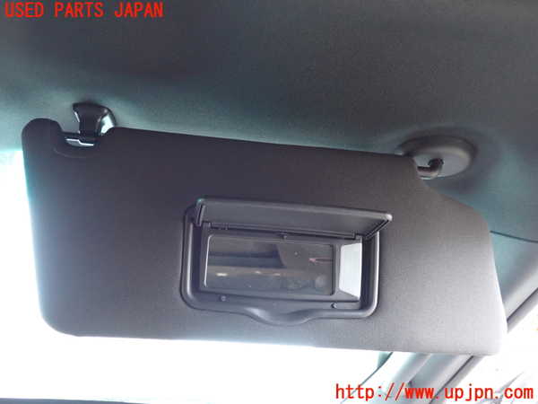 1UPJ-34007625]エクスプローラー(1FMHK9)室内サンバイザー右側 中古_m0003.jpg