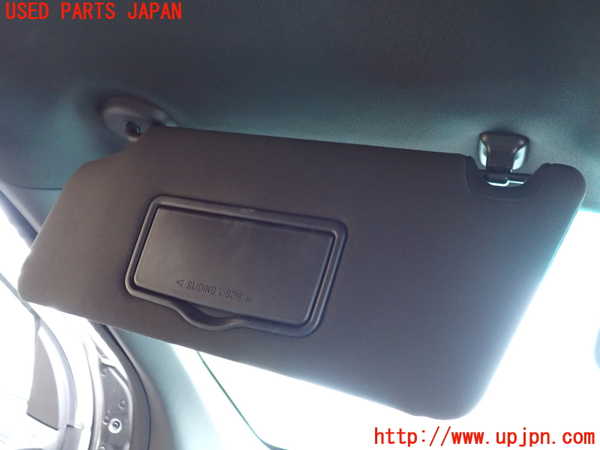 1UPJ-34007630]エクスプローラー(1FMHK9)室内サンバイザー左側 中古_m0002.jpg
