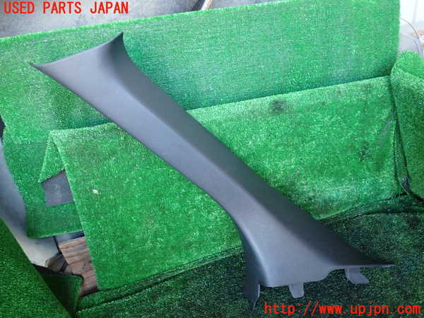 1UPJ-34007660]エクスプローラー(1FMHK9)左フロントピラートリム 中古_m0001.jpg