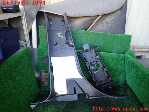 1UPJ-34007665]エクスプローラー(1FMHK9)右センターピラートリム 中古_m0002.jpg