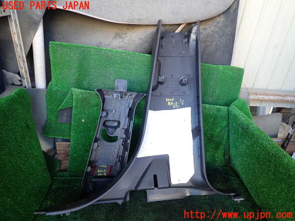 1UPJ-34007670]エクスプローラー(1FMHK9)左センターピラートリム 中古_m0002.jpg