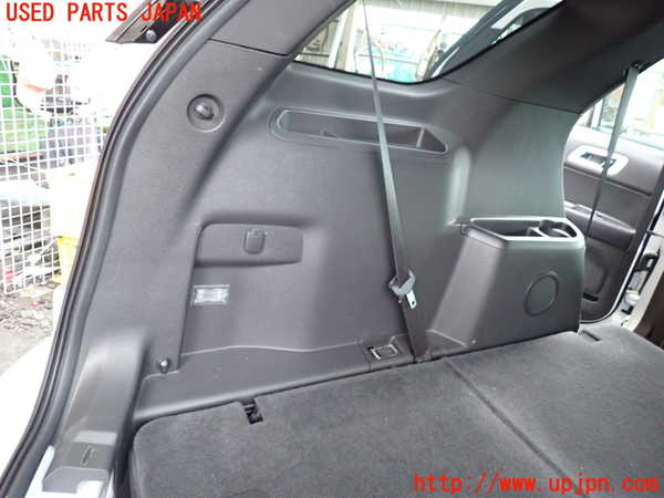 1UPJ-34007680]エクスプローラー(1FMHK9)左リアピラートリム 中古_m0004.jpg