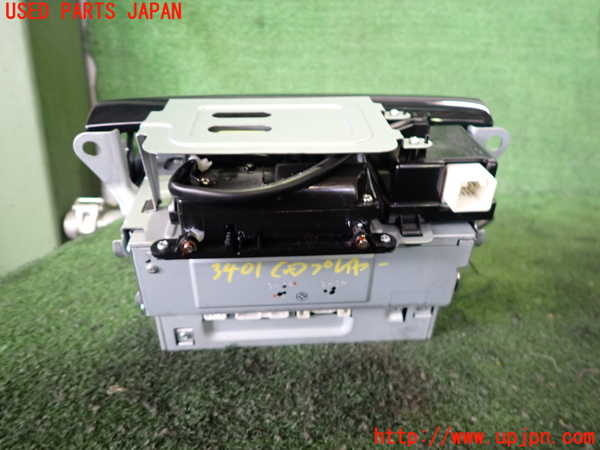 2UPJ-34016480]レクサス・SC430(UZZ40)CDプレーヤー 中古 ソアラ_m0002.jpg