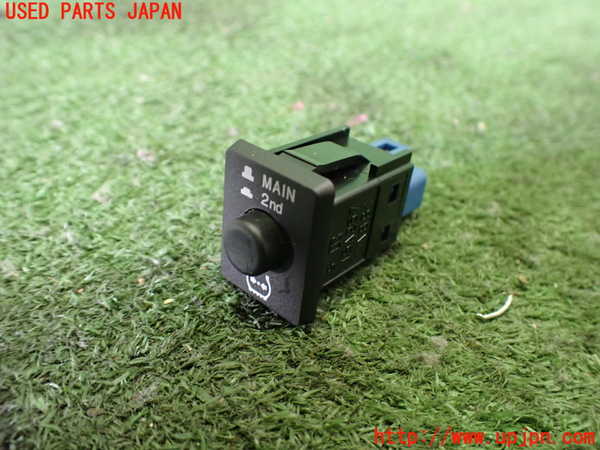 2UPJ-34016311]レクサス・SC430(UZZ40)スイッチ6 中古 ソアラ_m0001.jpg