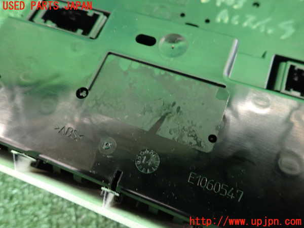 2UPJ-34036066]BMW ミニ(MINI)クーパーD クロスオーバー(XD20F)エアコンスイッチ1 中古 (R60)_m0003.jpg