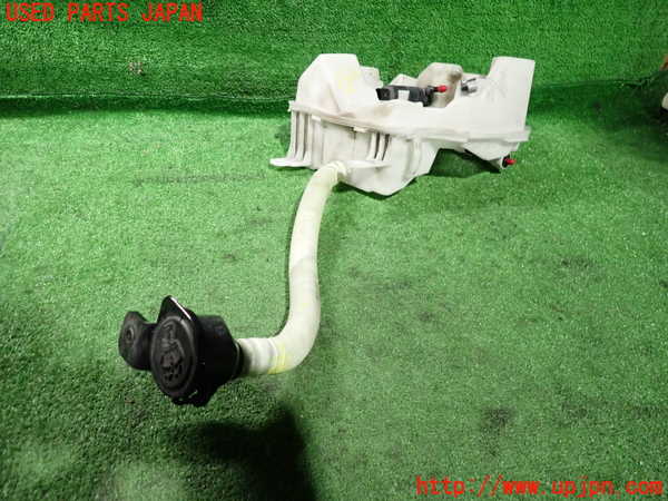 2UPJ-34036791]BMW ミニ(MINI)クーパーD クロスオーバー(XD20F)ウォッシャータンク1 中古 (R60)_m0001.jpg