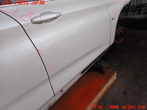 2UPJ-34041230]BMW 218d アクティブツアラー(2C20)(F45)右前ドア 中古(43R-001735 M540)_m0002.jpg
