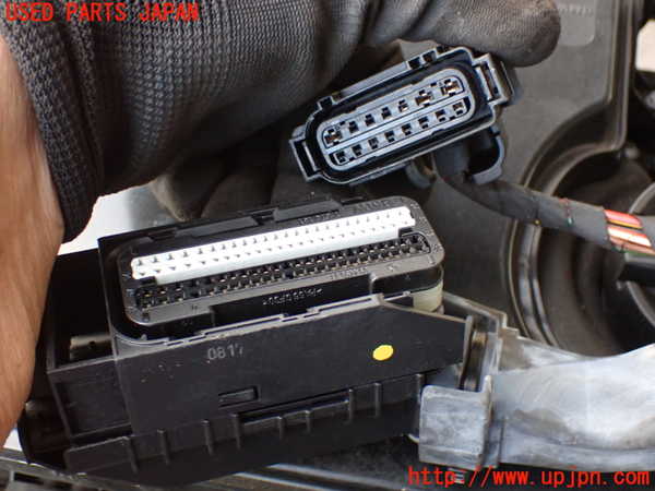 2UPJ-34042010]BMW 218d アクティブツアラー(2C20)(F45)エンジン B47C20A 中古_m0004.jpg