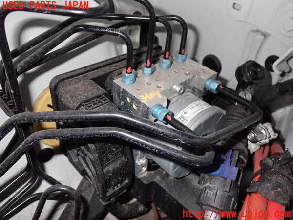 2UPJ-34044040]BMW 218d アクティブツアラー(2C20)(F45)ABSアクチュエーター 中古_m0001.jpg