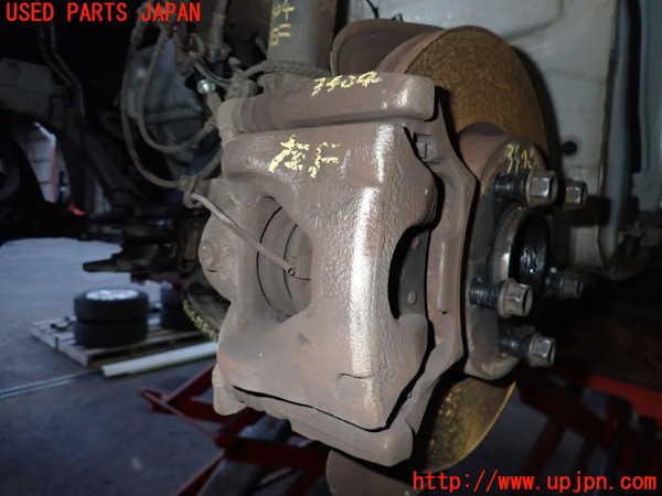 2UPJ-34044085]BMW 218d アクティブツアラー(2C20)(F45)左フロントキャリパー 中古_m0001.jpg