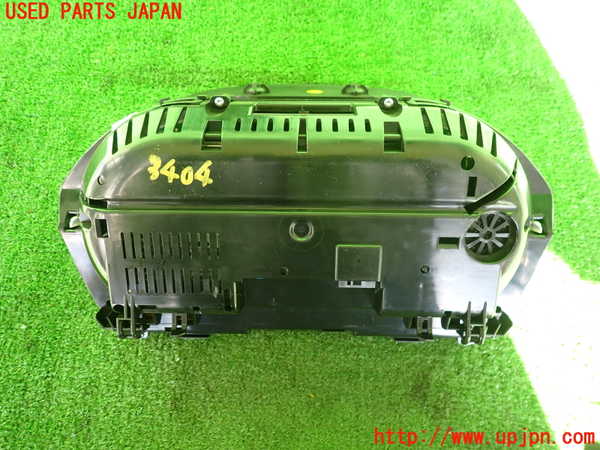 2UPJ-34046170]BMW 218d アクティブツアラー(2C20)(F45)スピードメーター 中古_m0002.jpg