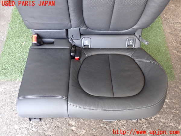 2UPJ-34047435]BMW 218d アクティブツアラー(2C20)(F45)左リアシート 中古_m0003.jpg
