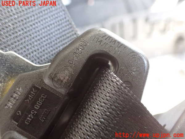 2UPJ-34047135]BMW 218d アクティブツアラー(2C20)(F45)真中2列目シートベルト 中古_m0002.jpg