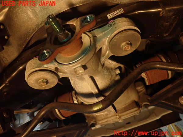 2UPJ-34054355]スカイライン(ZV37)リアデフ 中古_m0002.jpg