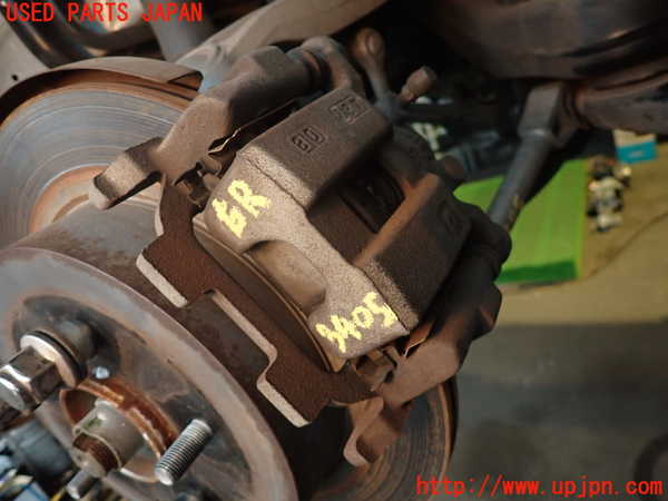 2UPJ-34054090]スカイライン(ZV37)右リアキャリパー 中古_m0001.jpg