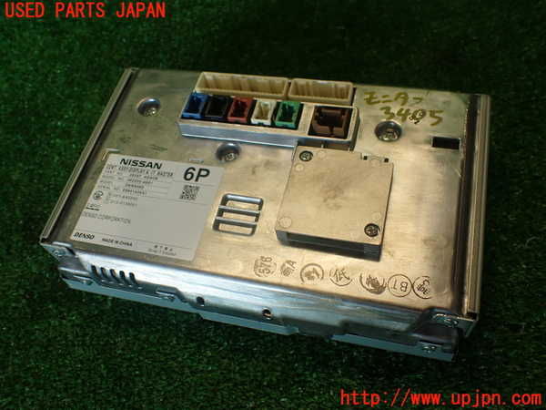 2UPJ-34056629]スカイライン(ZV37)モニター 中古_m0003.jpg