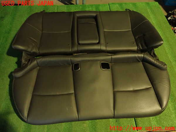 2UPJ-34057385]スカイライン(ZV37)リアシート 中古_m0001.jpg