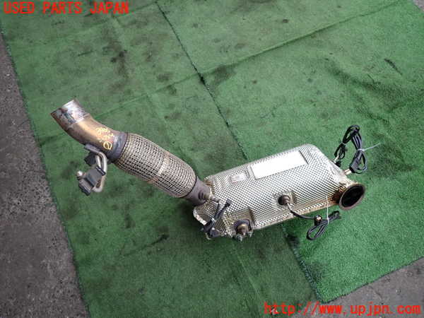 2UPJ-34062661]BMW 218d グランツアラー(2E20)(F46)触媒1 中古_m0001.jpg