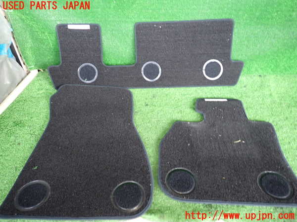 2UPJ-34067800]BMW 218d グランツアラー(2E20)(F46)フロアマット 中古_m0004.jpg