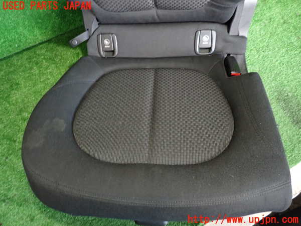 2UPJ-34067145]BMW 218d グランツアラー(2E20)(F46)右2列目シート 中古_m0002.jpg