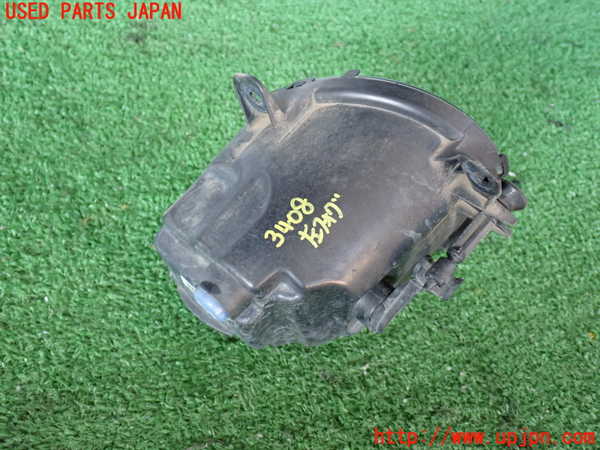 2UPJ-34081182]BMW 320d(8C20)(F30)左フォグ 中古_m0004.jpg