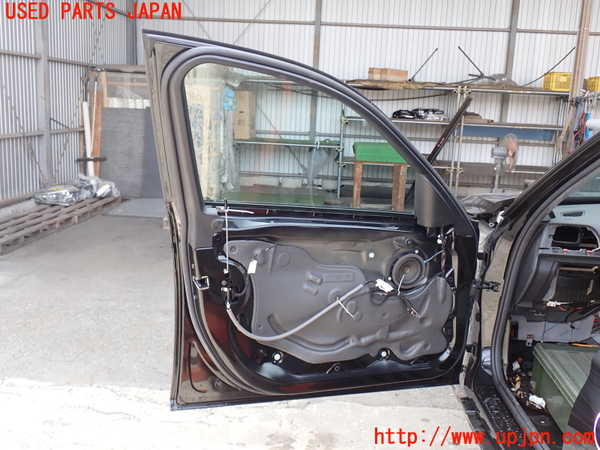 2UPJ-34081260]BMW 320d(8C20)(F30)左前ドア 中古(43R-001735 M540)_m0005.jpg