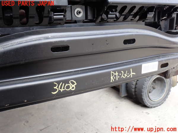 2UPJ-34081614]BMW 320d(8C20)(F30)リアバンパーホースメント (ジャンク品) 中古_m0003.jpg