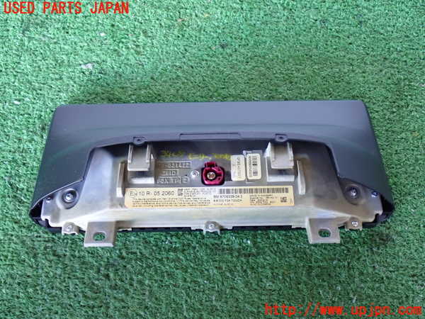 2UPJ-34086629]BMW 320d(8C20)(F30)モニター 中古_m0002.jpg