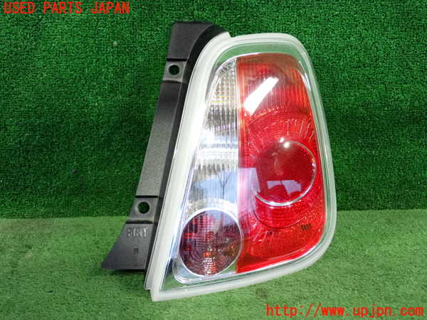 2UPJ-34091530]フィアット・500(31212)右テールランプ 中古_m0001.jpg