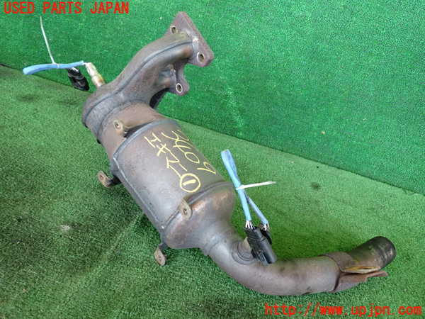 2UPJ-34092041]フィアット・500(31212)エキマニ1 触媒 マニバーター 中古_m0001.jpg