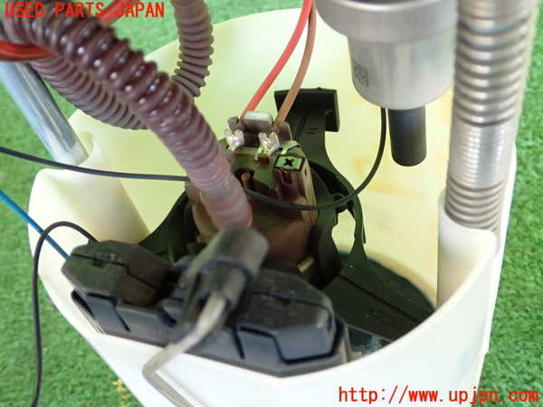 2UPJ-34092510]フィアット・500(31212)燃料ポンプ 中古_m0003.jpg