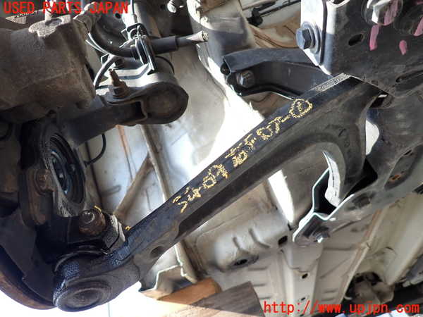 2UPJ-34095176]フィアット・500(31212)右フロントロアアーム1 中古_m0001.jpg