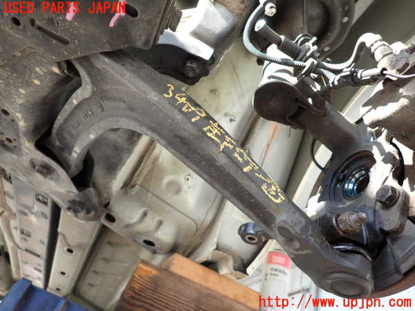 2UPJ-34095186]フィアット・500(31212)左フロントロアアーム1 中古_m0001.jpg