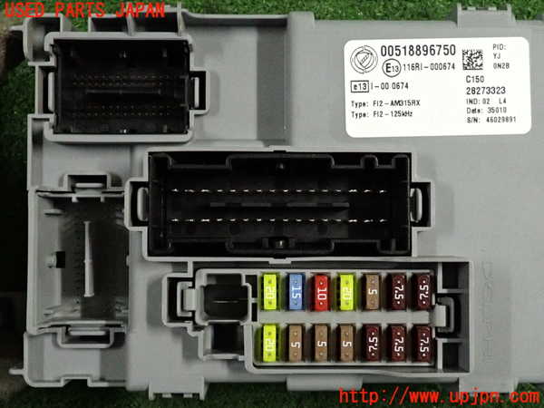 2UPJ-34096741]フィアット・500(31212)ヒューズボックス1 中古_m0003.jpg
