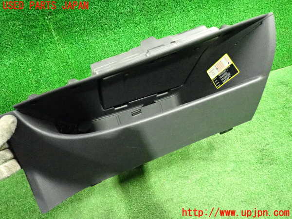 2UPJ-34097516]フィアット・500(31212)グローブボックス1 中古_m0001.jpg